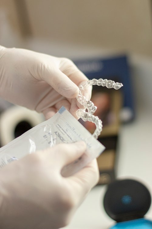 alineadores-ortodoncia-invisible-invisalign